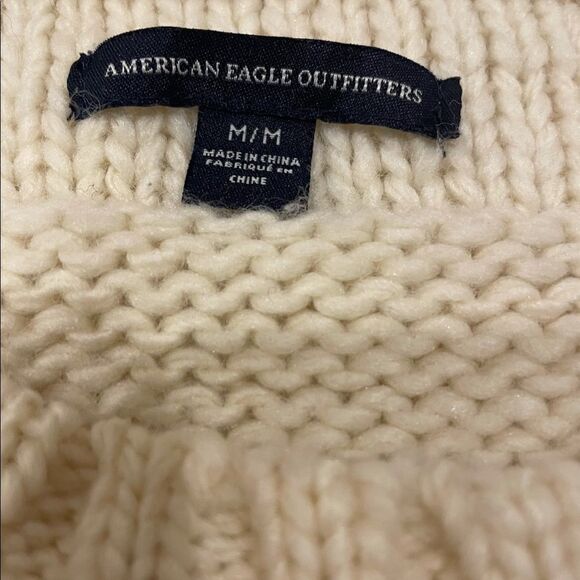 American Eagle Sweater  - Picture 2 of 4